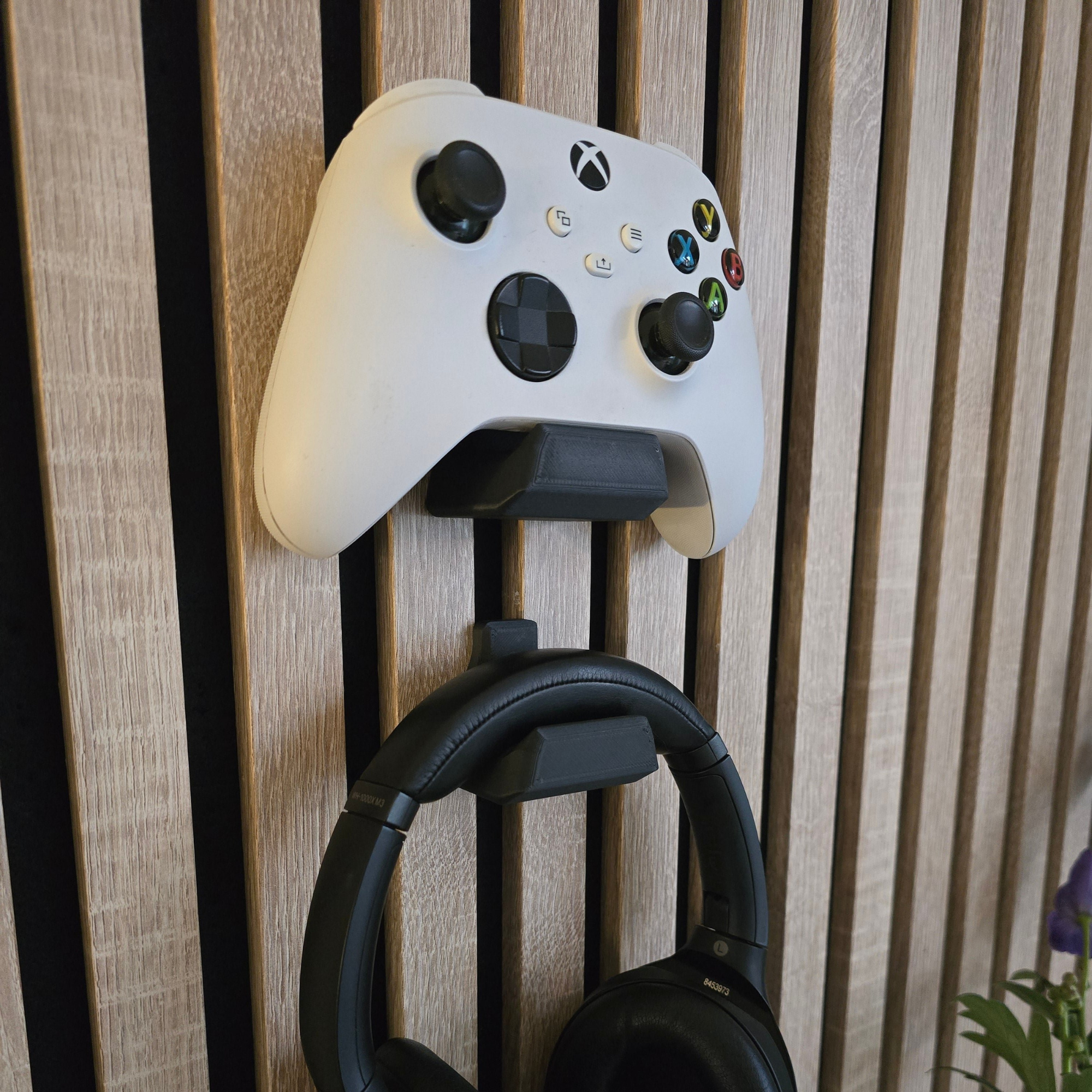 Support pour casque / manette de console – Installation : clip mural