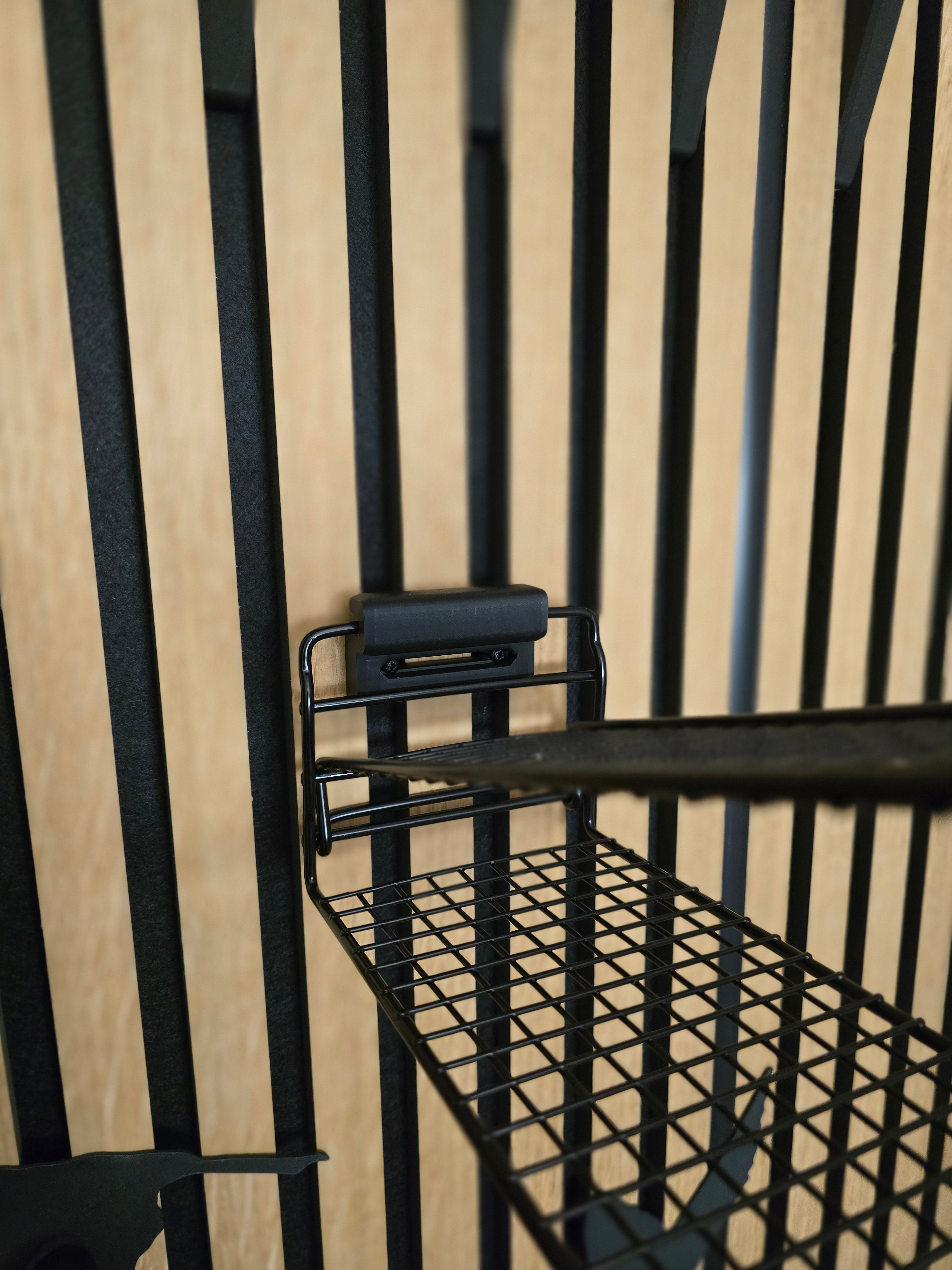 Akoestische Paneelbevestiging voor IKEA SKOSTALL Schoenenorganizer - Installatietype: Muurclip