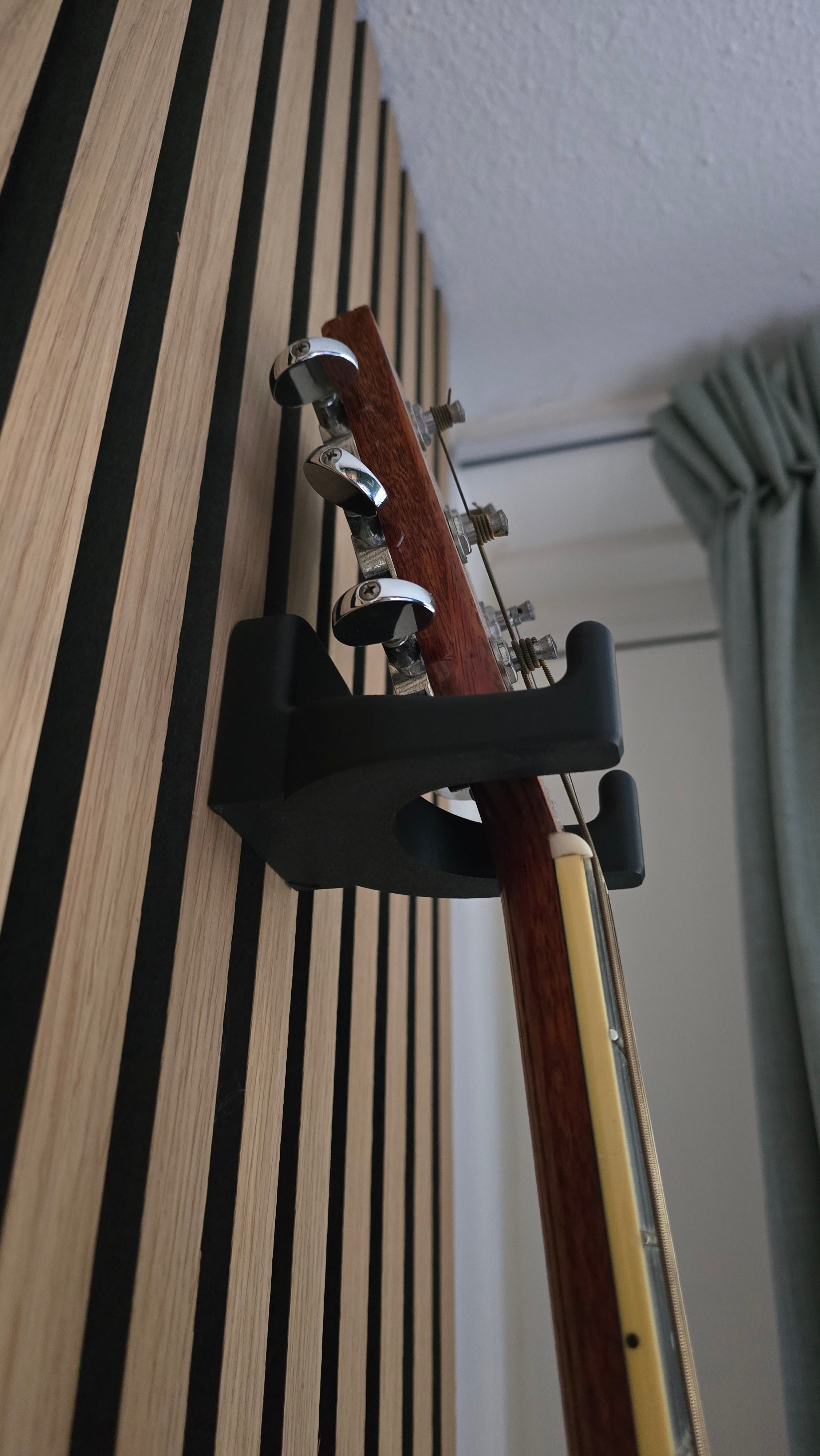 Gitaarbeugel voor akoestische panelen - Installatietype: Wallclip